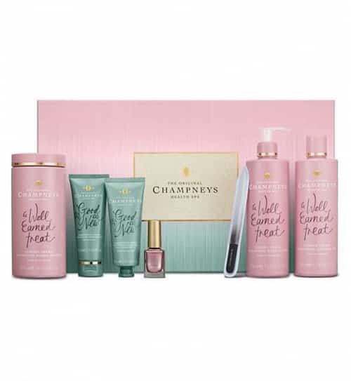 TREAT MUM to this Champneys Reward & Restore Gift Set ONLY £22!