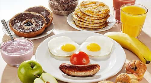KIDS EAT FREE Unlimited Breakfast - EVERY DAY until 10.30am!