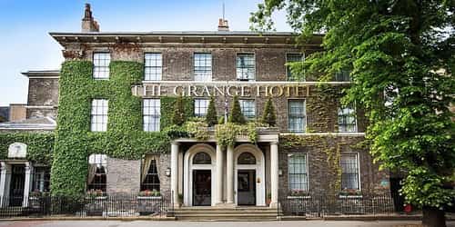 SAVE 49% on York break for 2 with 3-course dinner & attraction tickets - from £149!