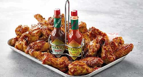 It's WING WEDNESDAY - 16 Wings for just £5!