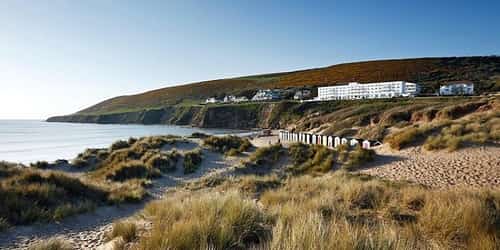 £179 – North Devon beachfront break with meals, 30% off