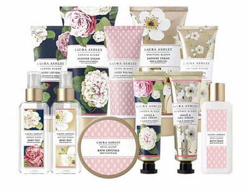 SAVE £20.00 - Laura Ashley Ultimate Bloom Collection!