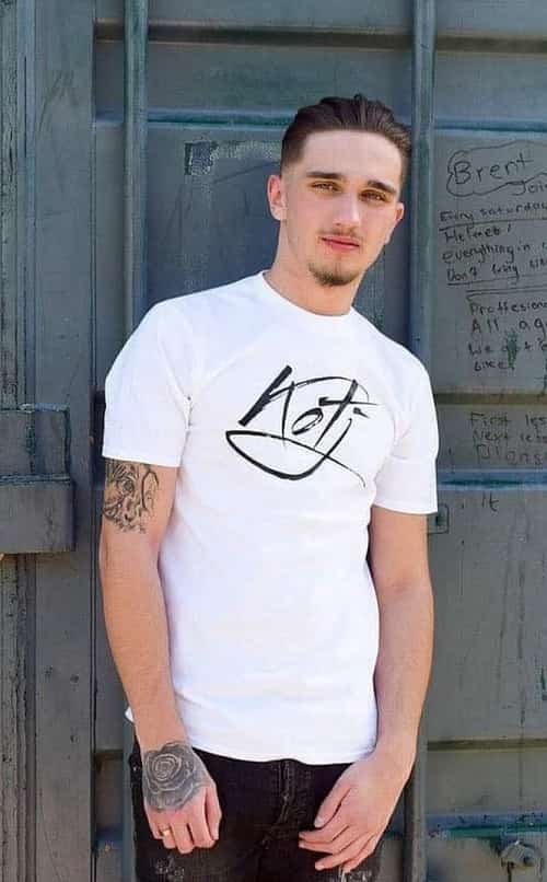 *********NEW BRAND ALERT********** . KOTJ WHITE SIGNATURE TEE