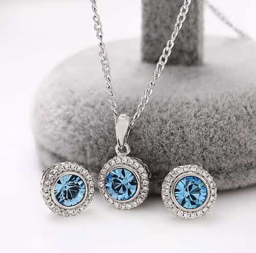 10% off Swarovski Jewellery!