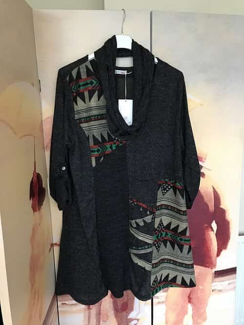 Ladies Italian top in charcoal with matching scarf