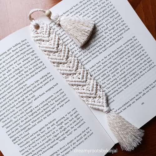 Macrame Bookmark, Bookmarks, Handmade, Ideal gift, Cotton Thread, Tassel - £8.99