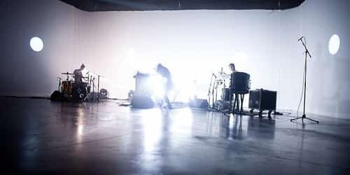 JOYCUT "A mess of electronics and two drum kits"