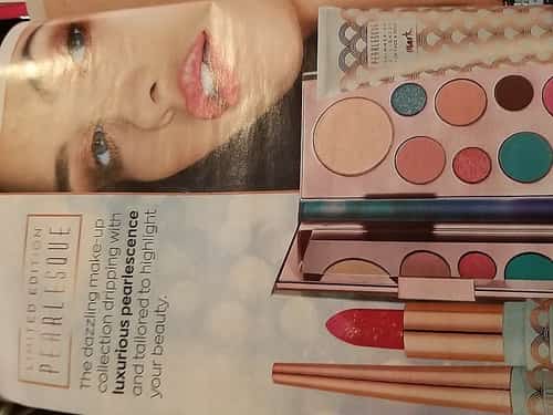 The perlesque range