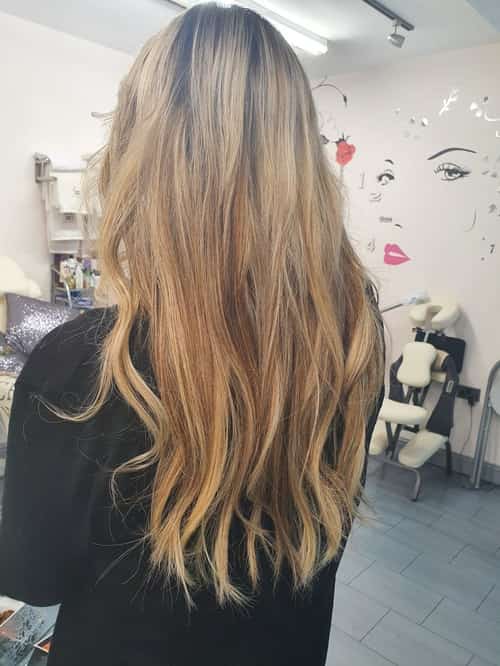 Win 1 Set of Clip in Hair Extensions