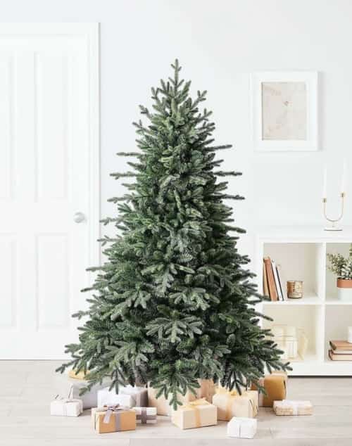 6ft Norway Spruce Artificial Christmas Tree - £115.00!