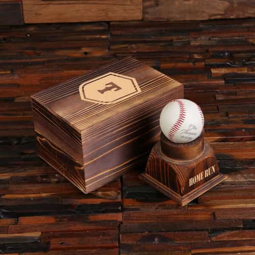 £58.99 - Free UK Delivery - Retro Style Baseball On Stand with Keepsake Box Personalised