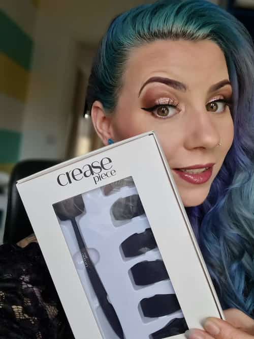Cut Crease Creation Kit