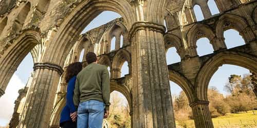 25% off – English Heritage annual membership inc 400+ sites