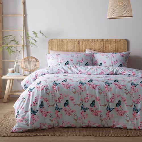Butterfly garden duvet set