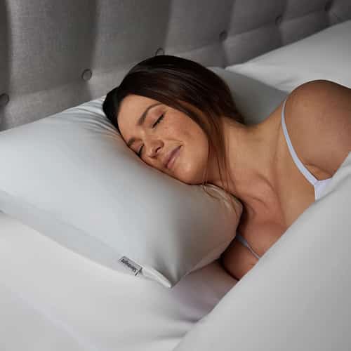 Beat the Heat: Up to 60% Off Summer Duvets, Pillows, and Mattresses!