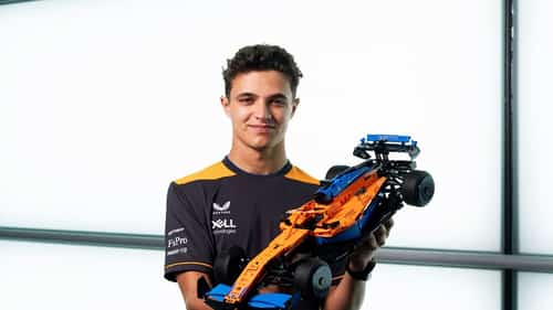 For Aspiring Racers: Grab the LEGO Technic McLaren Formula 1 Set on Sale!