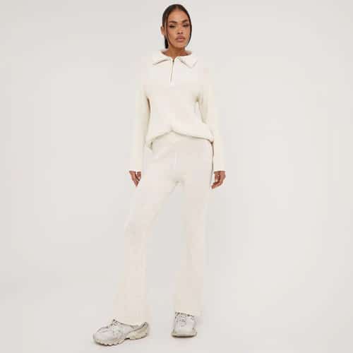 35% off on the Collared Zip Front Detail Jumper and Flared Trousers set!