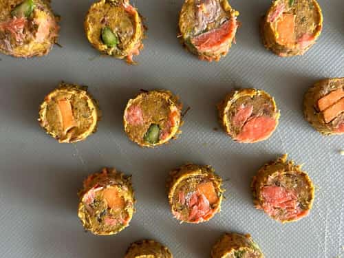 50 Diabetic dog biscuits poached salmon & spinach buy 2 bags get 1 bag free