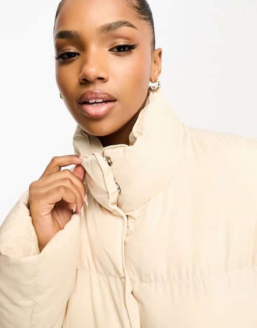 Up to 70% Off Coats & Jackets, Plus an Extra 15% Off β Stay Stylish and Warm for Less!