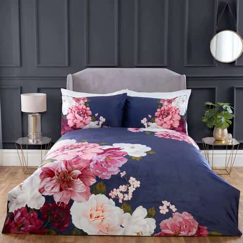 Discover New Arrivals at Julian Charles: Enjoy Up to Sixty Percent Off!
