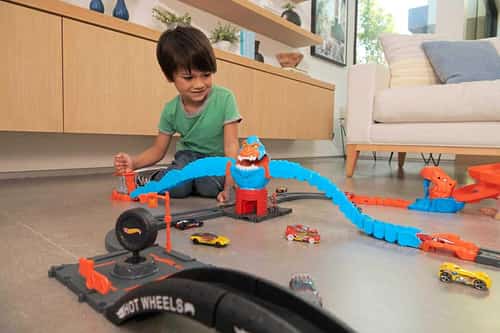 Rev Up the Fun: Save 25% on Selected Hot Wheels!