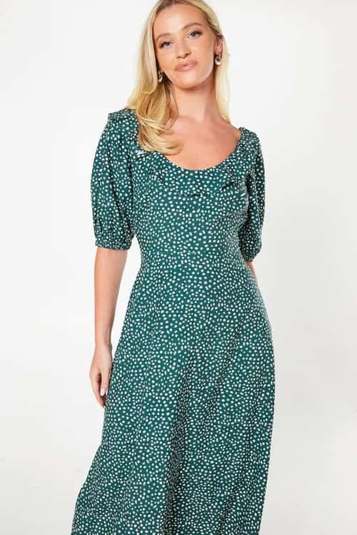 Don’t Miss Out – Women’s Sale with Dorothy Perkins! Shop Your Favorites Today!