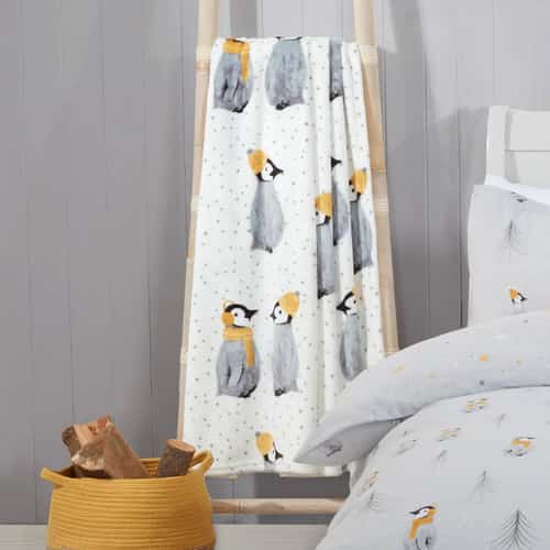 Cyber Deals: Up to 70% Off Throws! Shop Now!