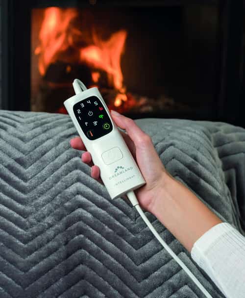 Stay Warm for Less – Electric Blankets Up to 32% Off! Shop Now!