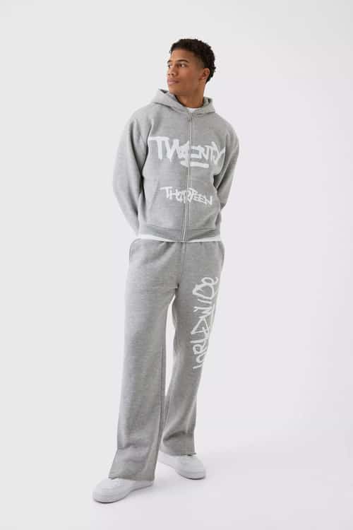 Stay Stylish and Comfy – Men’s Tracksuits Sale On Now! Shop the Deals!