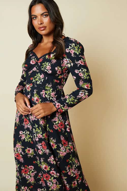 New Season Wardrobe: 35% Off Dresses & Shoes