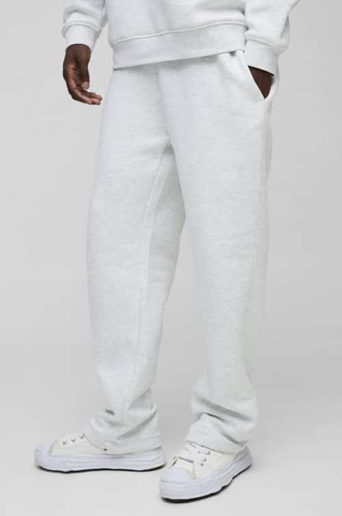 Relax in Style – 30% Off Men’s Joggers & Tracksuit Bottoms! Shop Now!