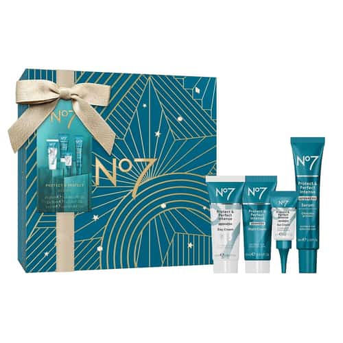 Save 20% on Premium Beauty and No7. Valentine’s Day Edition!