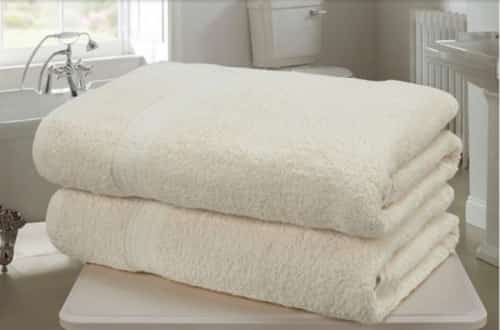 Royal Kensington Bath Sheet | Cream - JUST £8.58