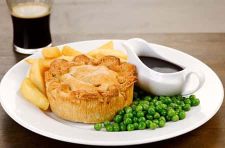 LUNCH at Hungry Horse - 2 Meals for £10!