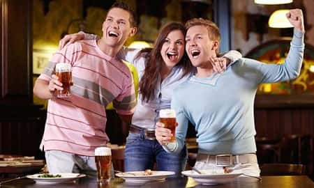 Join us for the your Easter Roast & Watch the Football TOO!