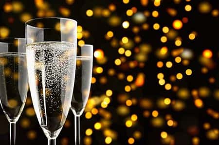 FIZZ WEEKENDS! Bottle of Prosecco from £9.99 - ALL DAY FRI - SUN!