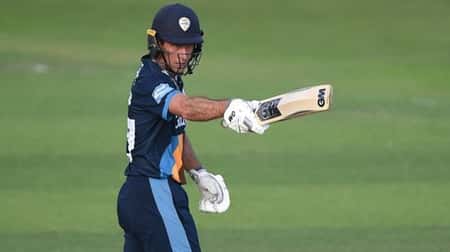 Derbyshire Falcons vs Notts Outlaws - Vitality Blast