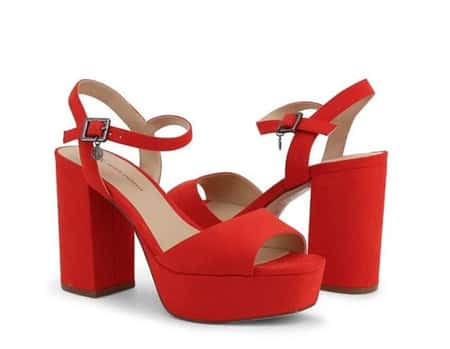 Save £82.51 with this pair of Red Armani Exchange High Heeled Shoes! Now for only £64.99