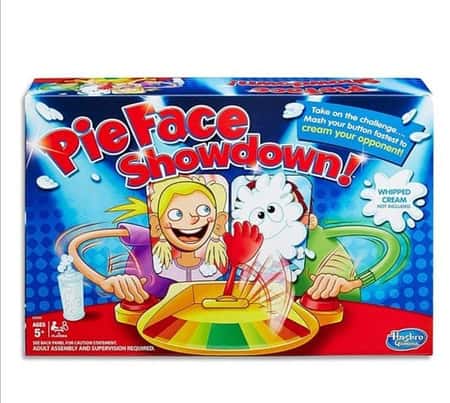 HASBRO PIE FACE SHOWDOWN FAMILY GAME