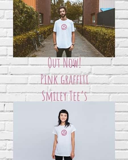 Graffiti Smile Tees