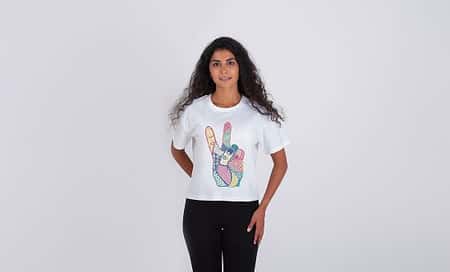 Women’s ‘peace out’ boxy tee