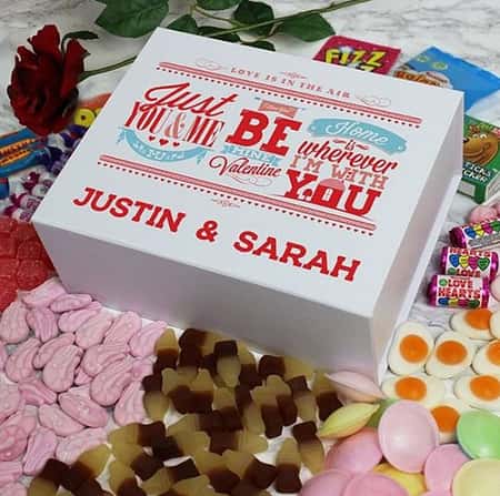 £21.99 - Free UK Delivery - Be My Valentine Deluxe Sweet Box - White