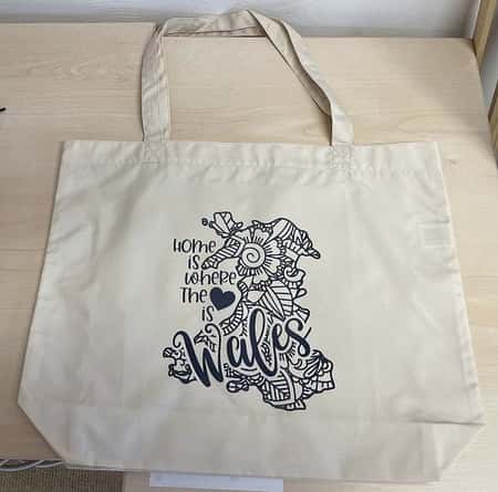 Wales is where the heart is ToteBag
