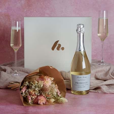 mother's day prosecco & dried flowers £49.00!