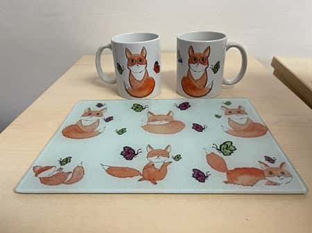 Fox wearing glasses mugs and chopping board set for £25