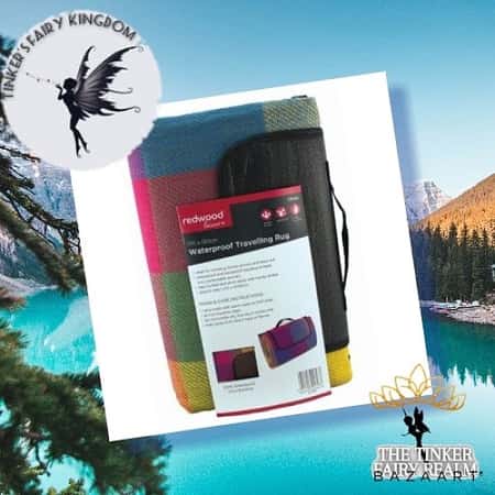WATERPROOF TRAVELLING RUG £19.99