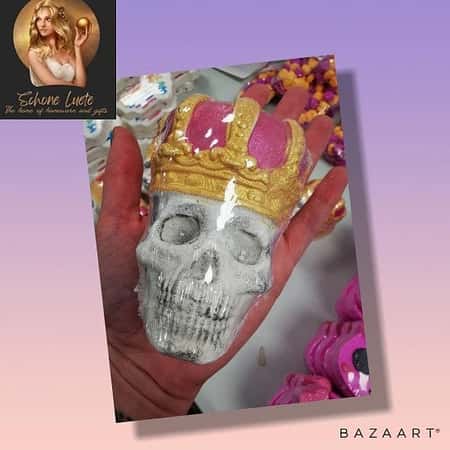 Luxury skull queen bath bomb £12