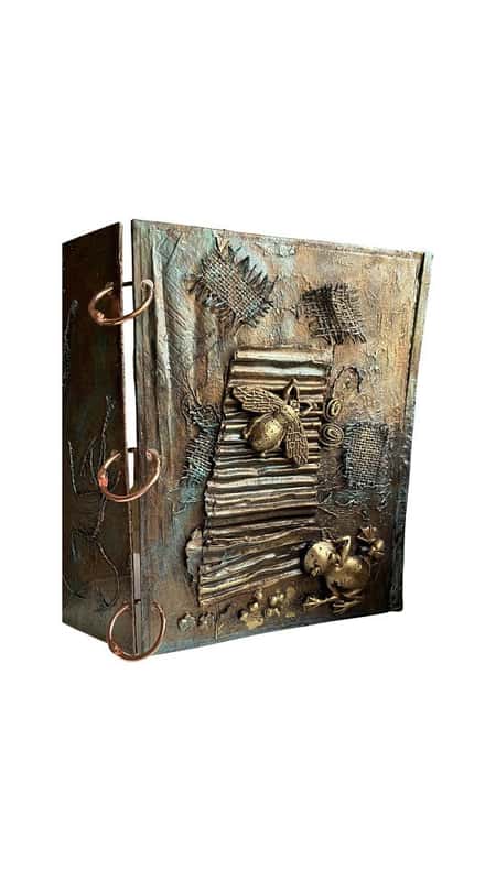Notebook/ring binder.  Great gifts.  Go to Facebook, handmade uk, Jill Glover.