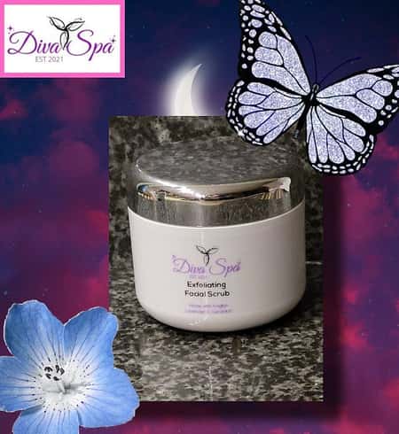 Exfoliating facial scrub. Lavender and Geranuim. £16.99
