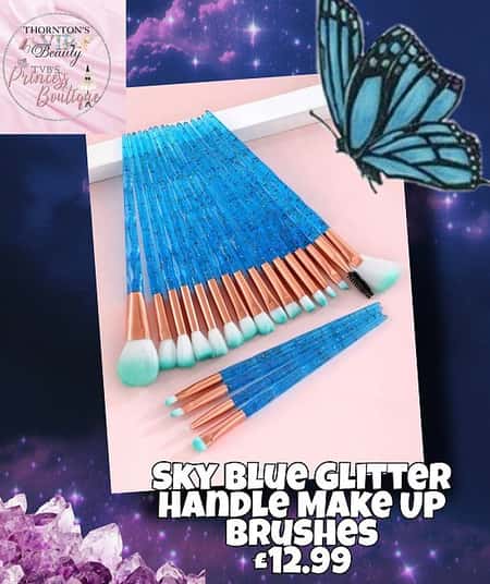 Sky Blue Glitter Handle Make Up Brushes £12.99